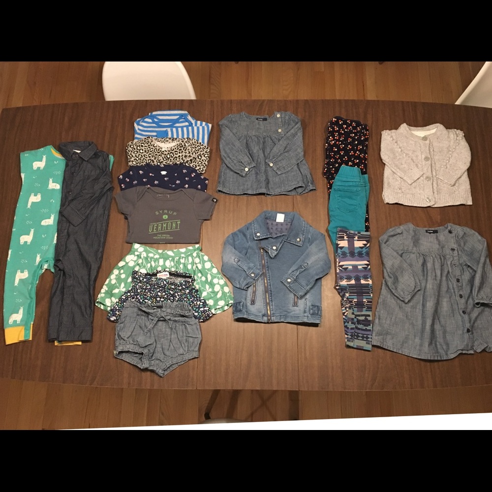 16 piece lot of 12-18 baby girl clothes!
